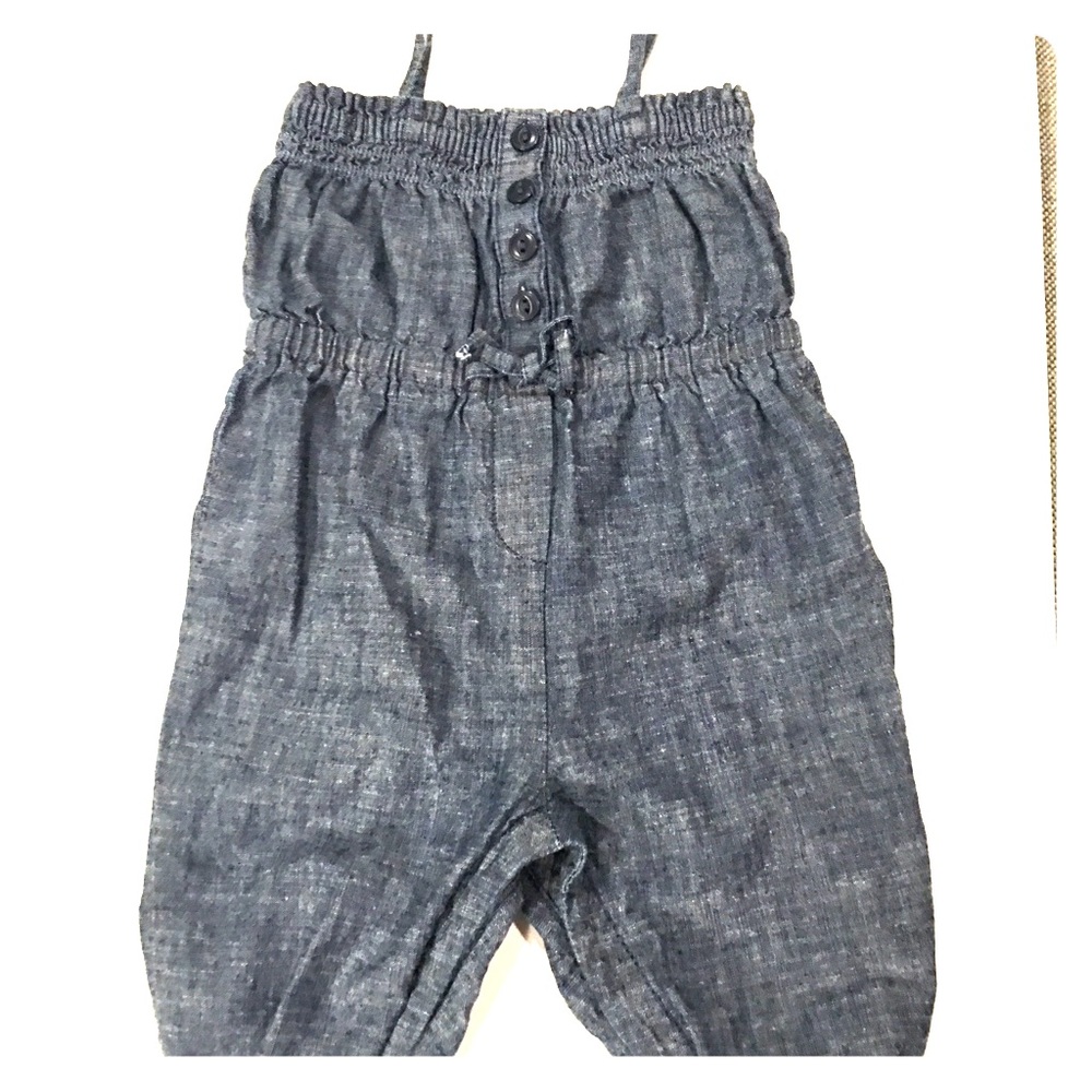 Gap chambray jumper- perfect condition 💕